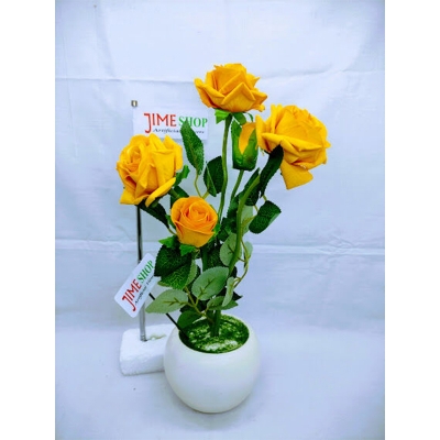 Picture of Artificial 5 Roses Flower In Plastic Tob 12Inc/30Cm For Any Kind Of Decoration -  Home Decoration Item - artificial flower (5 Y)