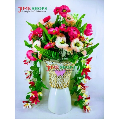 Picture of Wall Hanging Iron Tob With Artificial Flower Gallery 15Inc/38cm long For Office or Home Decoration - Home Decoration Item - Home Decoration Item - artificial flower (Busket 3)