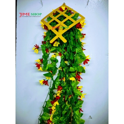 Picture of অফিস বা ঘর সাজানোর জন্য প্লাস্টিকের ঝুলন্ত ঝুড়ি সহ দেয়ালের ঝুলন্ত ফুল - artificial flower (Yellow & Red)
