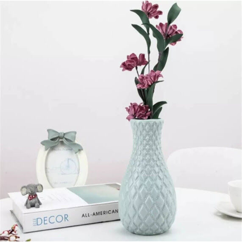 Picture of Modern Plastic Flower Vase for Home Living Room Decoration Flower Pot Imitation Porcelain ,Empty Flower Tob (Creem)