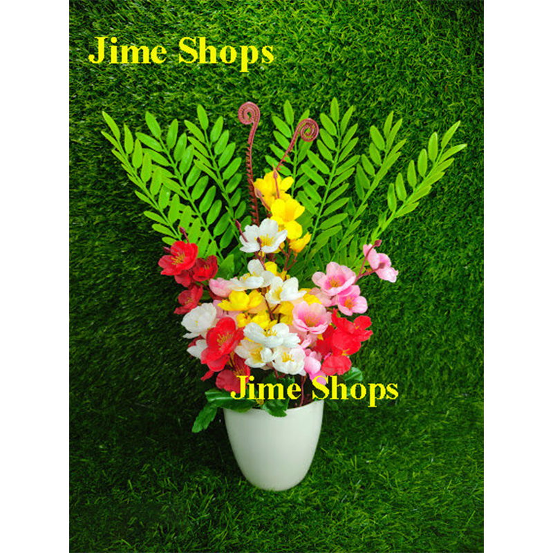 Picture of Artificial Gladiolus Flower & plant 57cm in Plastic Vases for any kind of Decoration (Red)