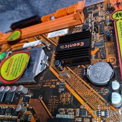 Picture of ESONIC H81 DDR3(Intel Core 4th Gen i7/i5/i3/Pentium / Celeron processor)  Intel 1150 Socket Desktop Computer Motherboard