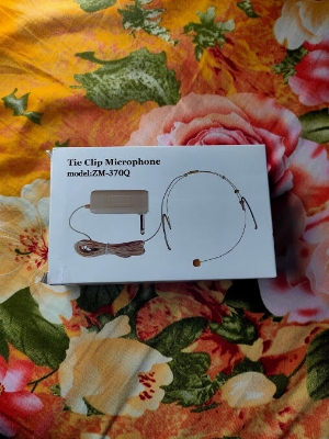 Picture of Tie Clip Microphone ZM 370Q For Stage Performance & Mosque Made In Indonesia (Gold)