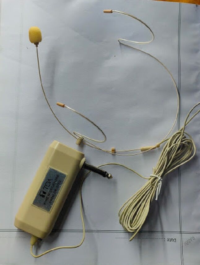 Picture of Tie Clip Microphone ZM 370Q For Stage Performance & Mosque Made In Indonesia (Gold)