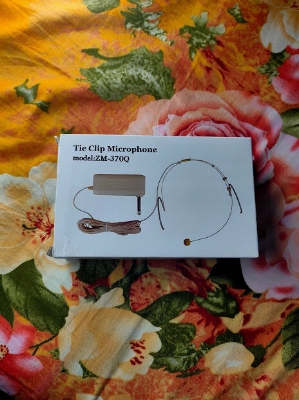 Picture of Microphone ZM 370Q For Stage Performance & Mosque Made In Indonesia (Gold)