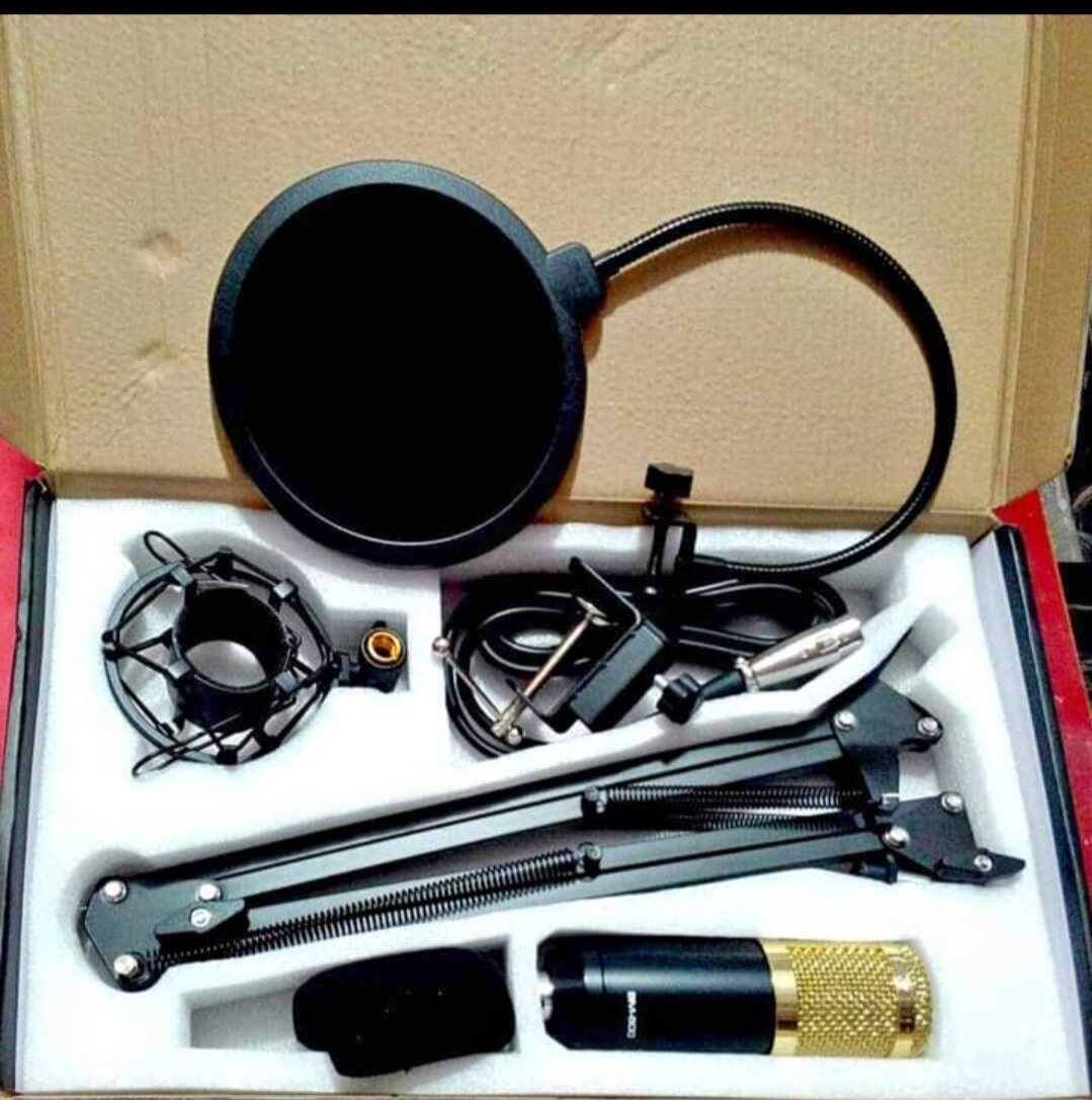Picture of BM800 Condenser Microphone Full Studio Package Microphone BM 800 Set Record Studio Equipment Mic Kit with Adjustable Arm Stand Pop Filter Foam Cap kit (Black)