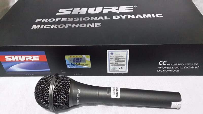 Picture of SURE SM-959 PROFESSIONAL UNI-DIRECTIONAL DYNAMIC MICROPHONE Black (Black)