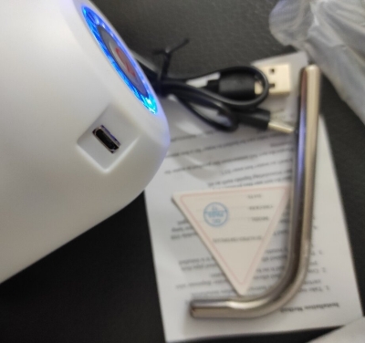 Picture of Water Bottle Pump USB Charging Automatic Drinking Water Pump Portable Electric Water Dispenser (White)