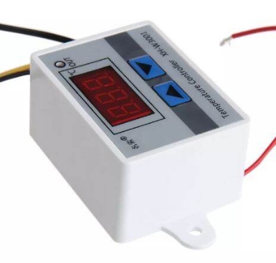 Picture of XH-W3001 Digital Temperature Controller with LED Display for Egg Incubator (Multicolor)