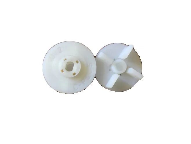 Picture of Mixer Grinder Jar Blender Motor Coupler 4CM 4 Teeth Round No Screw White (White)