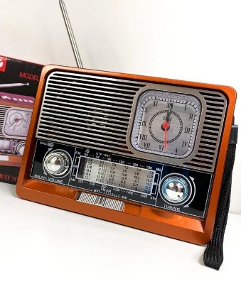 Picture of Ktf-1647 Portable Wireless AM FM SW 8 Band Bt Outdoor Home Radio Speaker with Flashlight Multi-function Mp3 TF USB Music Player (Multicolor)