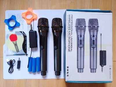 Picture of Professional 2 Pcs wireless Mic 2 in 1 Rechargeable V21 (BoxPack) 