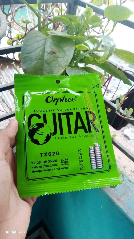 Picture of Orphe TX620 Acoustic Guitar Strings Gold (Gold)