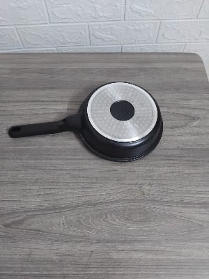 Picture of Kiam Essentials Diecast Induction Base Fry Pan 18 cm
