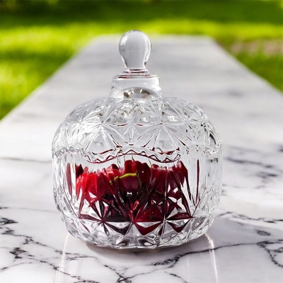Picture of "Creative European Crystal Glass Candy Cup with Lid, Soda Lime Glass for Versatile Storage, Perfect for Candy, Spices, and More, Transparent Design for Easy Viewing, Includes Glass Lid, 1 Piece"