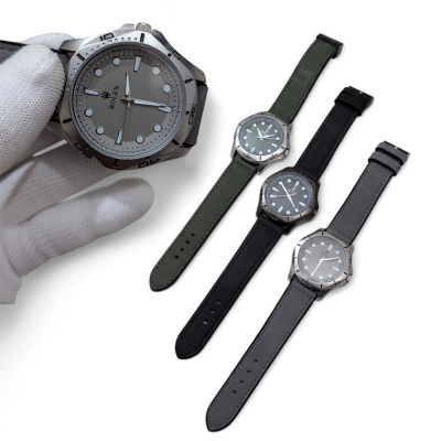 Picture of Magnetic Lock Men’s Watch Featuring Premium Silicone Straps With 40mm Dial Size Luminous Working Quartz Movement Perfect For Formal And Casual Wear Best Price In Bangladesh Stylish Fashion Accessory For Men.