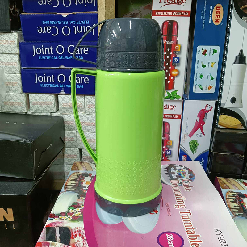 Picture of Tiger Vacuum flask 1L capacity glass refill and plastic body with a plastic cup for drink