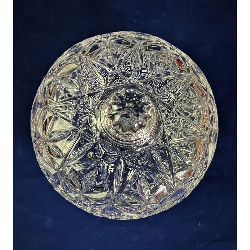 Picture of "European Creative Crystal Glass Candy Cup with Lid, Made of Durable Soda Lime Glass for Candy and Spice, Transparent for Easy Access, 1 Piece"