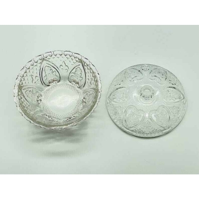 Picture of "Charming Pressed Glass Sugar Bowl with Lid, Featuring Hearts and Fleur de Lis Designs, Ideal for Candy Storage or Sugar Bowl, 1 Piece, Decorative and Functional for Any Kitchen or Dining Room"
