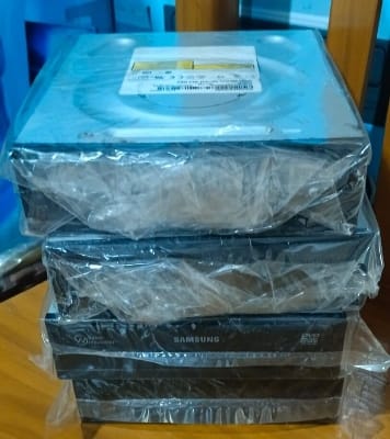 Picture of DVD writer  korean product 22X DVD+R 8X DVD+RW 16X DVD-ROM 48X CD-ROM Black SATA varieties brand etc brand availavle