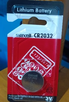 Picture of Multipurpose c-m-o-s batt-ery 3v model 2032 best quality product - Red