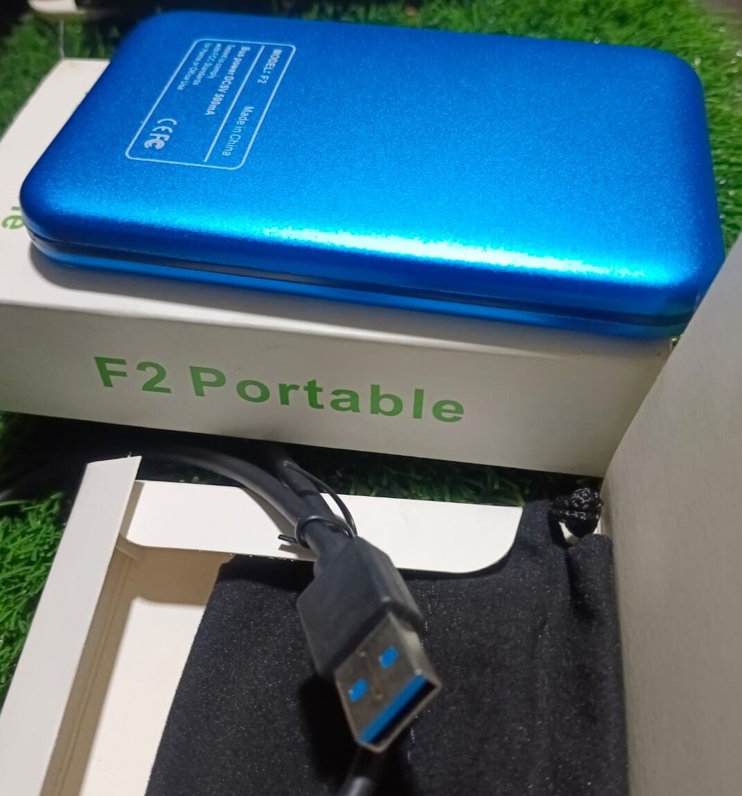Picture of HARD DRIVE CASE 2.5 F-2 Portable S-A-M-S-U-N-G  2.5 inch USB 3.0 External HDD Enclosure china best quality 100% working Product - Black