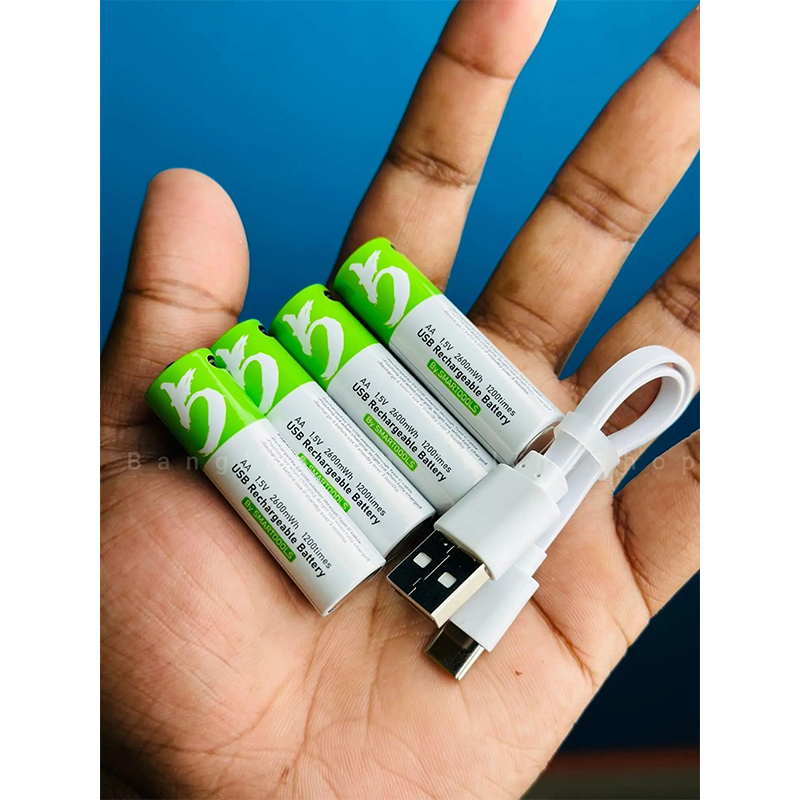 Picture of Smartoools 1.5V Type-C Rechargeable Batteries AA (4-Pack) With Type-C Cable Blue