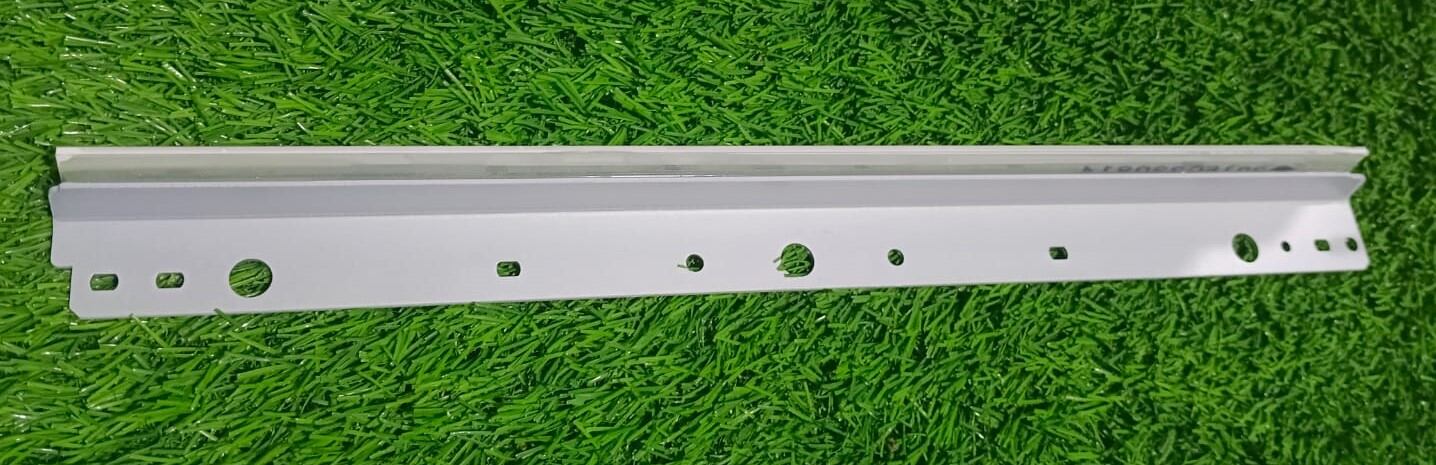 Picture of Drum Cleaning blade S-H-A-R-P Photocopy machines 6020 6023 7024 5316,5320,5520,6020,6023,5631,5625,5731,314 sharp all model supporters available - Silver