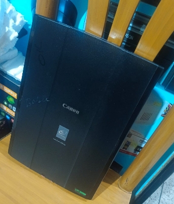 Picture of Canon Lide 100 Or Lide 110 Scanner - High-Quality Scanning Solution For Home Or Office korean Product full fresh full ok - Black