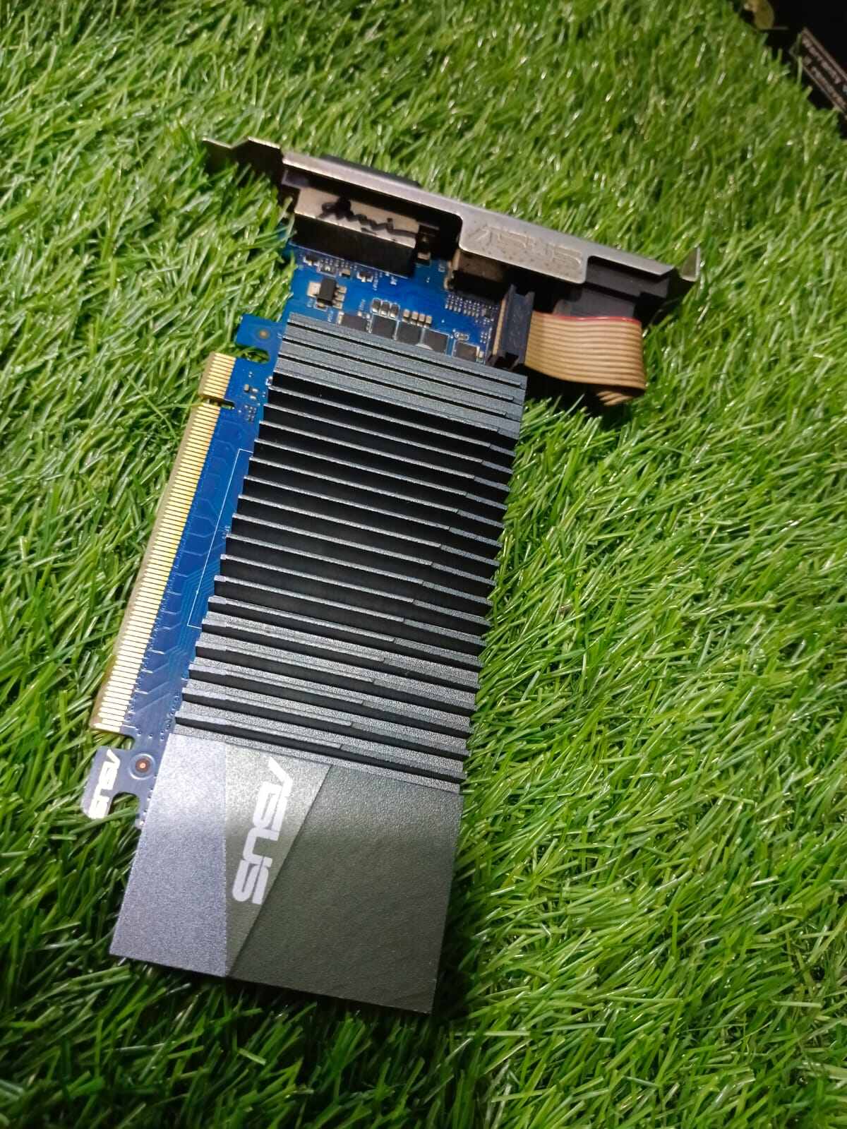 Picture of Graphics Card GPU Ddr3 2Gb Korean Full Fresh  PRODUCT 100% wORKING aVAIlable