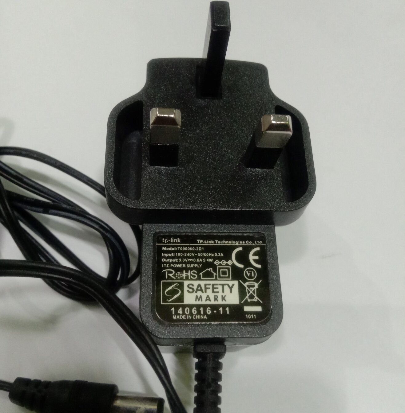 Picture of Power Adaptor 9V 0.6amp For Router, Charger Light Etc china High Quality product - Black