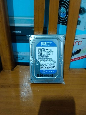 Picture of Hard disc SATA  3.5 inch  Hdd 250gb For Dextop,CC Camera and other uses Korean Product 100% performance - 250GB