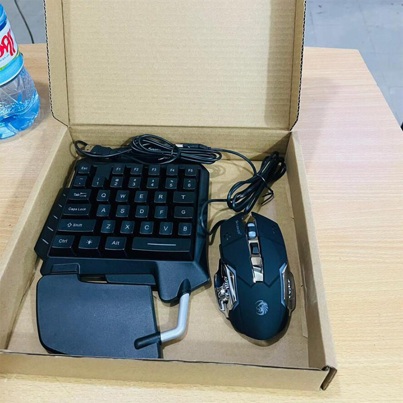 Picture of One-Handed Keyboard RGB Gaming Mouse + Gaming Keyboard Kit 35 Keys LED Left Hand Mini Keypad for Mobile Game Black