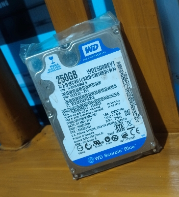 Picture of Hard disk 2.5 Inch Sata 250gb multi brand available for laptop internal and external uses - 250GB