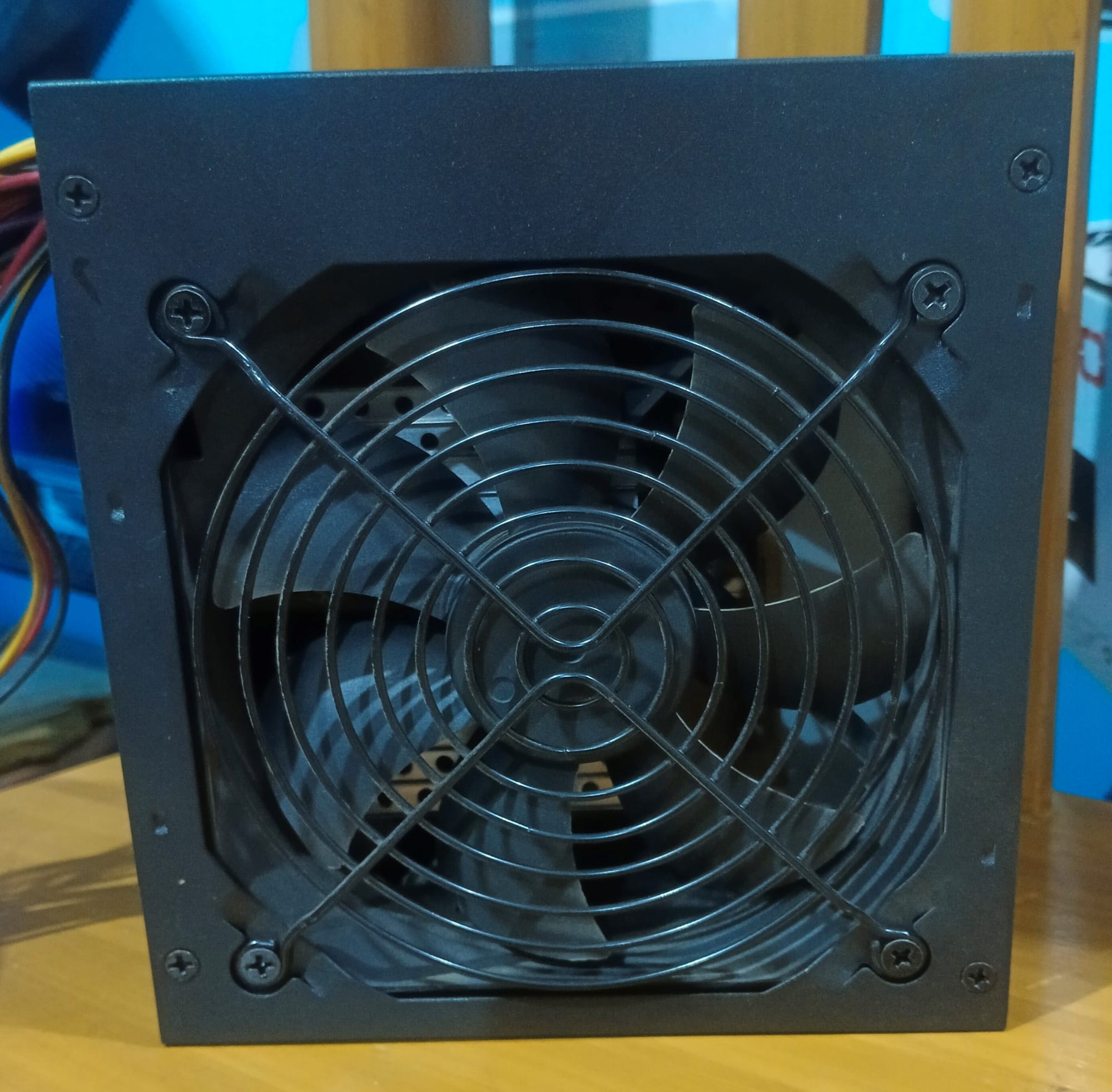 Picture of Dextop Power Supply 550Watt high quality korean Product (Black) big fan for all dextop computer multi brand varieties watt as available