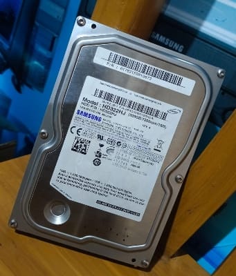 Picture of Hard Disk Drive 320Gb For Pc, Cc Camera And Other Uses Korean Product 100% Working - Reliable Storage Solution For Various Applications - 320GB