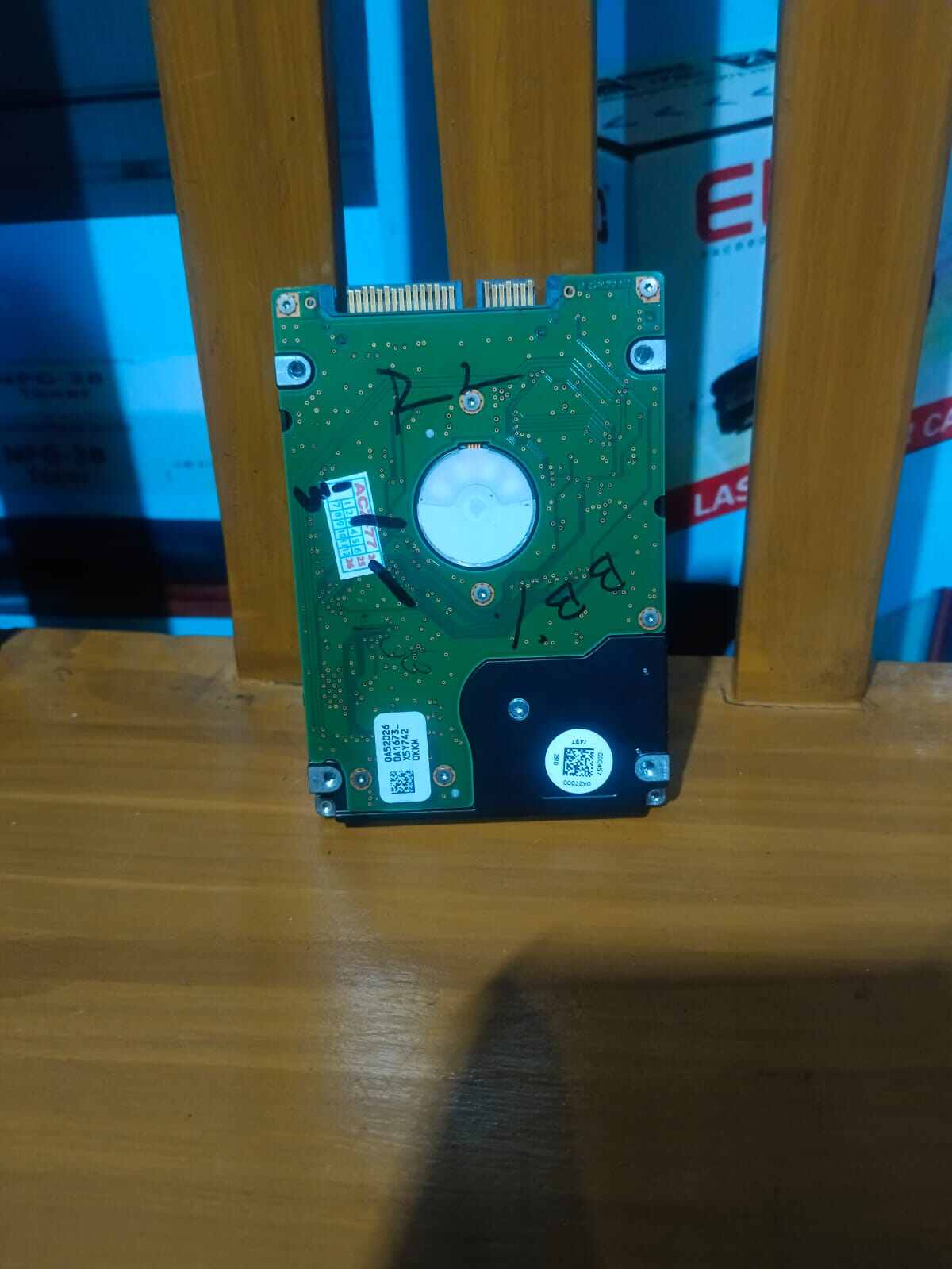Picture of Hard disk DRIVE  HDD 2.5 inch  sata 320gb multi band AVAILABLE  korean Product 100% Working Product - 320GB
