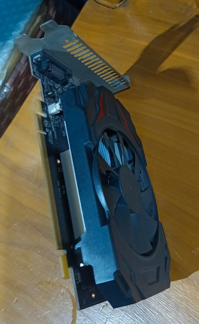 Picture of gpu graphics Card ddr3 4GB varieties model available gt-730 now korean product