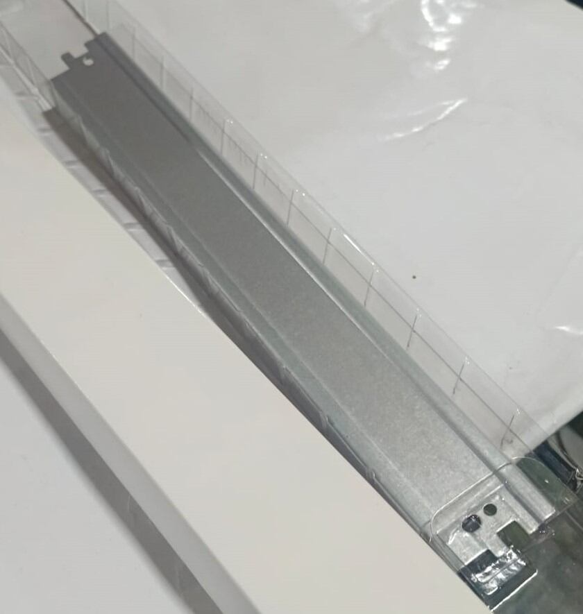 Picture of Cleaning Blade C-A-N-O-N PHOTOCOPY MACHINE  ir-1018 1020 1022 1024 ETC MODEL AVAILAVLE BEST QUALITY - Silver