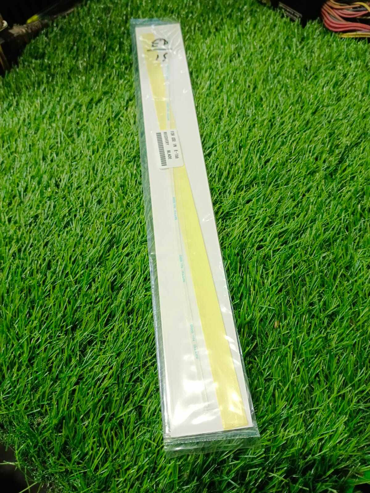 Picture of Cleaning blade and recovery blade for T-O-S-H-I-B-A ESTUDIO  PHOTOCOPY MACHINE 2006 2303 2523 2323 2823 2829 166 223 206 282 280 242 2508 3008 2518 ETC MODEL AVAILABLE - Multicolor