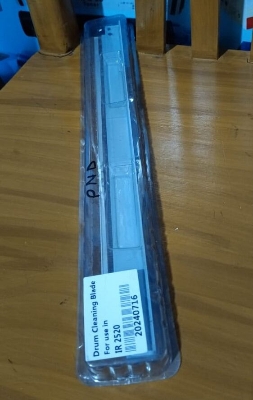Picture of Drum Cleaning Blade  for  Digital photocopy machine IR 2520 2525 2520W 2530 2545 etc model available - Silver