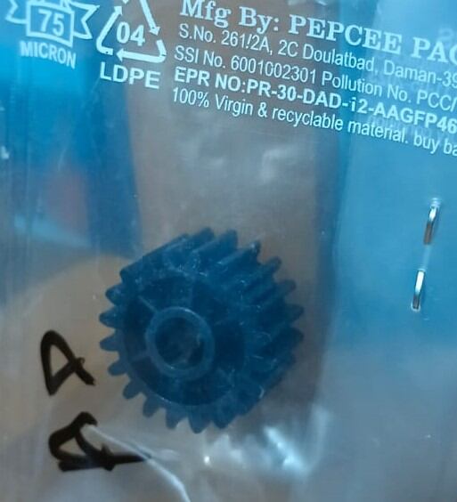 Picture of Heater unit coupling gear (Black Gear) for T-O-S-H-I-B-A ESTUDIO PHOTOCOPY MACHINE MODEL 2006 2303 2306 2007 2523 2323 2823 2829 ETC Supportersavailable