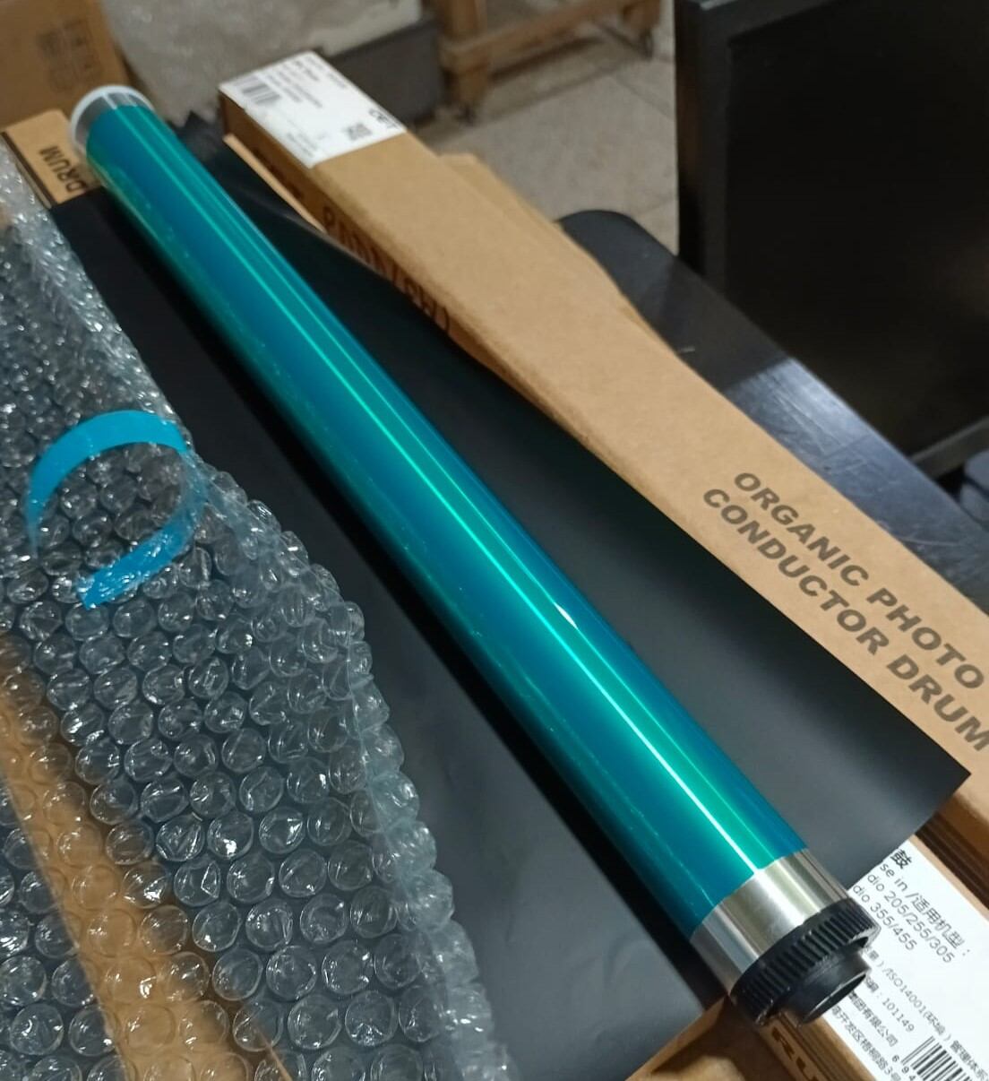 Picture of Drum T-o-s-h-i-a Photocopier (C-E-T)   E-stu-dio 2508a-3008a-5008a-2518a-3018a-2618a-2528a etc model available - Blue