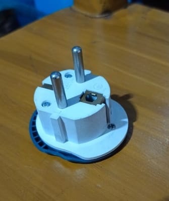 Picture of Multi 3 pic Socket two pin round  power  Connector best quality Product - Multicolor