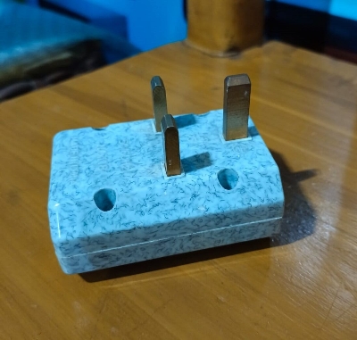 Picture of Multi 3 pic Socket three pin flat  power  Connector ceramic product high quality - Silver