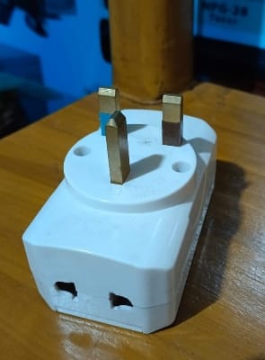Picture of Multi 3 pic Socket three pin flat  power  Connector high  quality metal Product - White