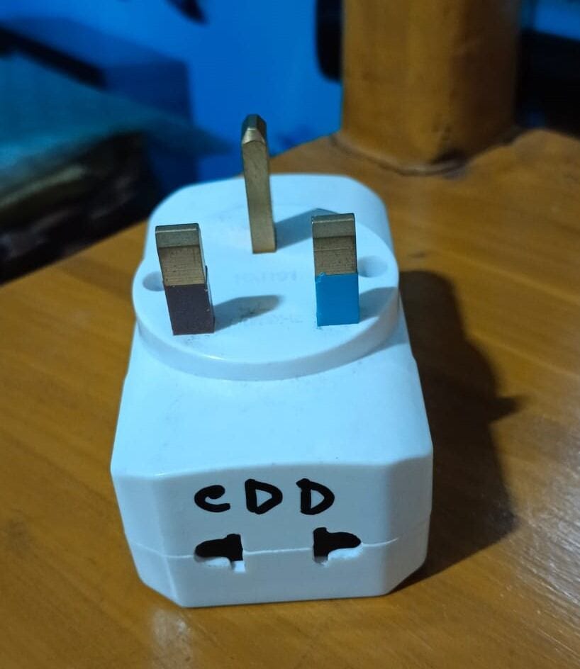 Picture of Multi 3 pic Socket three pin flat  power  Connector high  quality metal Product - White