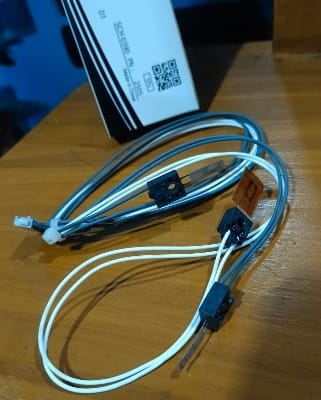 Picture of THERMISTOR For Estudio T-O-S-H-I-B-A 2006,2306,2007,2307,2303,2309,2523,2323,2823,2829 3008,2508,2518 ETC Model supporters (CET) Product - Multicolor