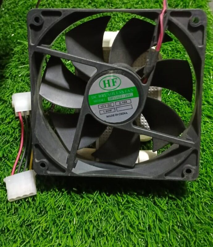 Picture of Dc Brushless Fan 12v Dc 0.16A  1.92w Cooling Fan Square Shape CPU or DIY Electronic Cabinet Cooler Cooling Fan