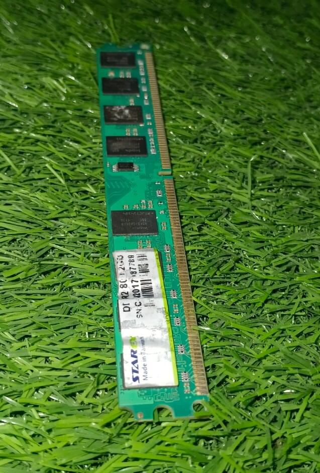 Picture of DIMM R-A-M DDR2 2GB 800MGZ Korean Product Available 100% Performance - Multicolor